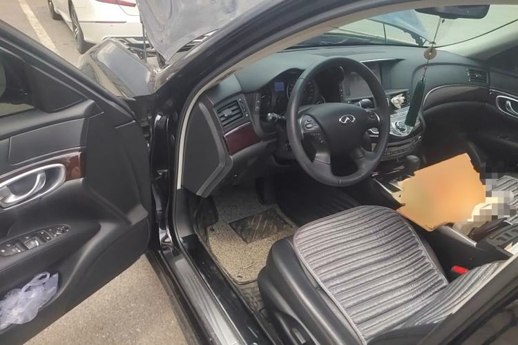 Used Infiniti Q70 2019 Q70L 2.0T Elite Plus Version Driver Seat