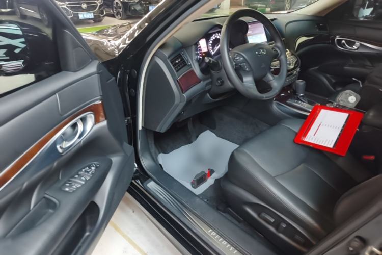 Used Infiniti Q70 2019 Q70L 2.0T Elite Plus Version Driver Seat