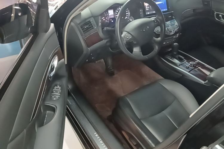 Used Infiniti Q70 2019 Q70L 2.0T Elite Plus Version Driver Seat