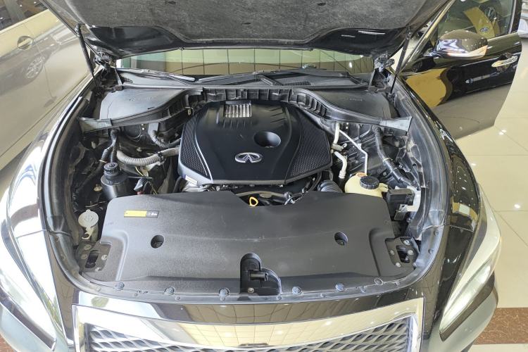 Used Infiniti Q70 2019 Q70L 2.0T Elite Edition Engine Bay