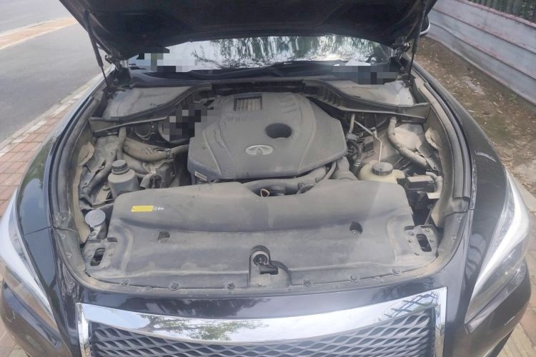 Used Infiniti Q70 2019 Q70L 2.0T Elite Plus Version Engine Bay