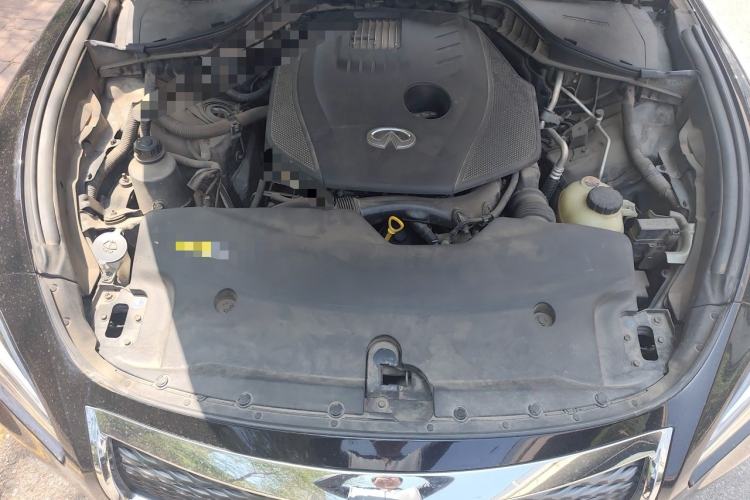 Used Infiniti Q70 2019 Q70L 2.0T Elite Edition Engine Bay