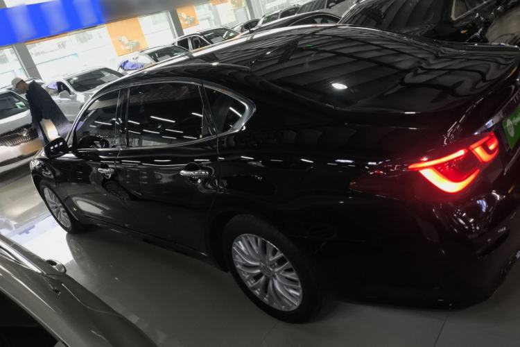 Used Infiniti Q70 2019 Q70L 2.0T Elite Plus Version Exterior 3