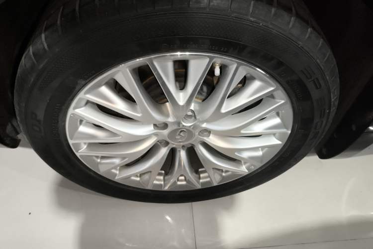 Used Infiniti Q70 2019 Q70L 2.0T Elite Plus Version Exterior 8