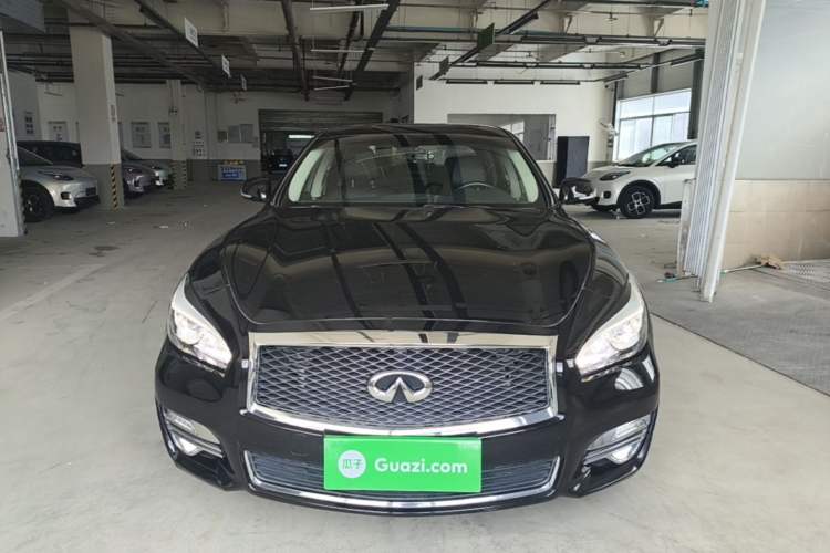 Used Infiniti Q70 2019 Q70L 2.0T Elite Edition Front