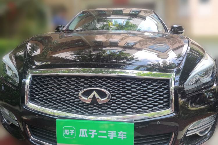 Used Infiniti Q70 2019 Q70L 2.0T Luxury Edition Front