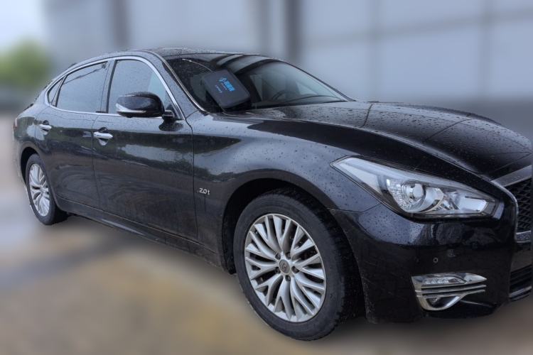 Used Infiniti Q70 2019 Q70L 2.0T Elite Plus Version Front Right 45 Deg