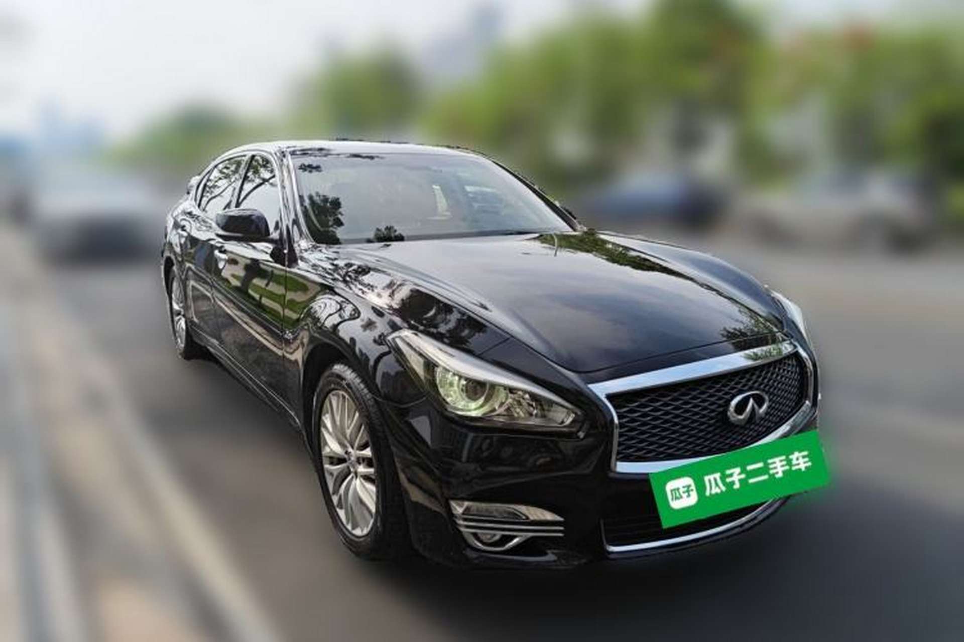 Used Infiniti Q70 2019 Q70L 2.0T Enjoyment Edition Front Right 45 Deg