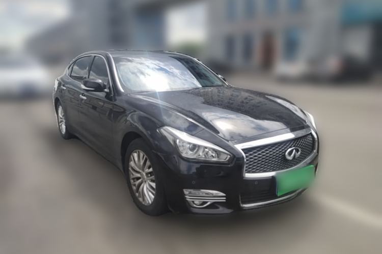 Used Infiniti Q70 2019 Q70L 2.0T Elite Plus Version Front Right 45 Deg