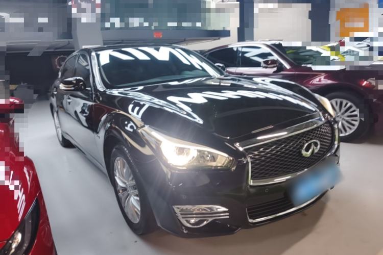 Used Infiniti Q70 2019 Q70L 2.0T Elite Plus Version Front Right 45 Deg