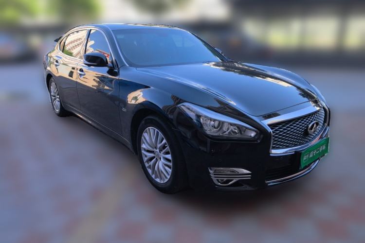 Used Infiniti Q70 2019 Q70L 2.0T Elite Plus Version Front Right 45 Deg