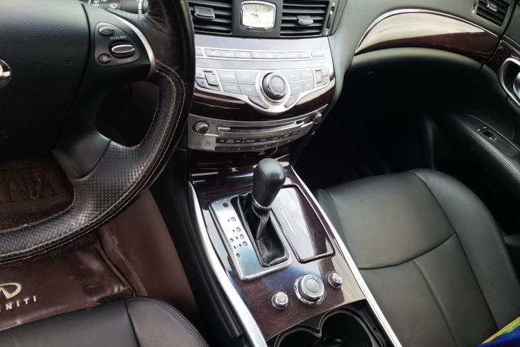 Used Infiniti Q70 2019 Q70L 2.0T Elite Plus Version Gear Lever