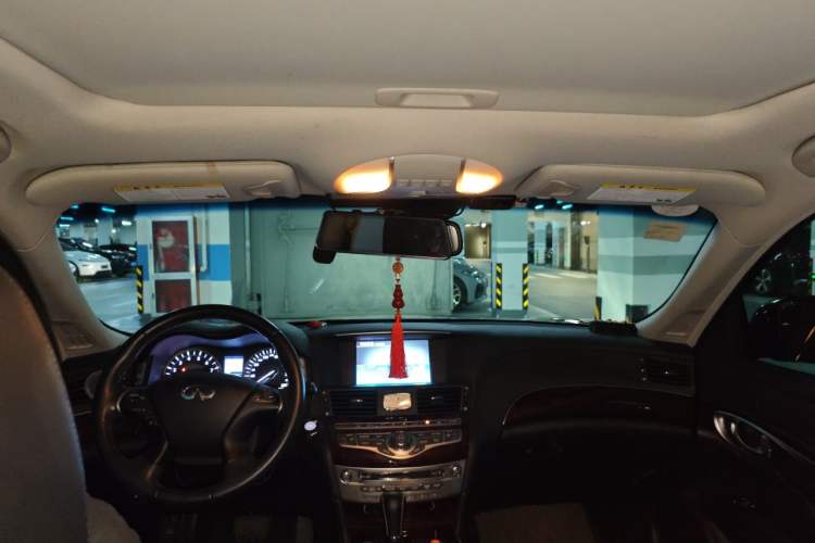 Used Infiniti Q70 2019 Q70L 2.0T Enjoyment Edition Headliner