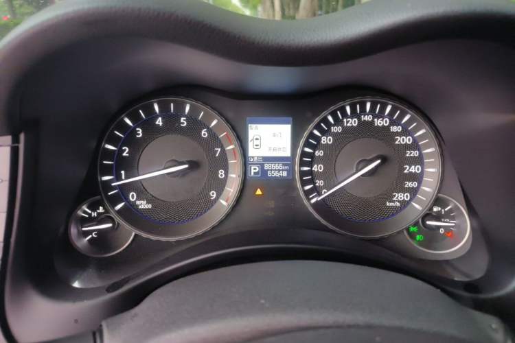 Used Infiniti Q70 2019 Q70L 2.0T Elite Plus Version Instrument Cluster