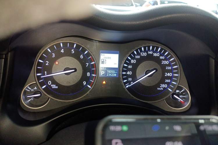 Used Infiniti Q70 2019 Q70L 2.0T Elite Plus Version Instrument Cluster