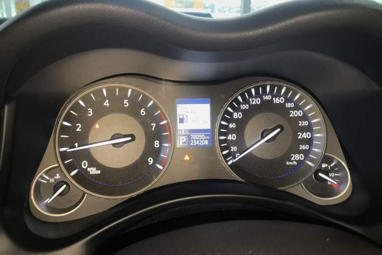 Used Infiniti Q70 2019 Q70L 2.0T Elite Plus Version Instrument Cluster