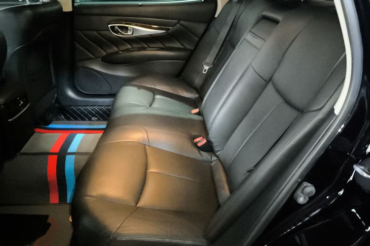 Used Infiniti Q70 2019 Q70L 2.0T Elite Plus Version Interior 4
