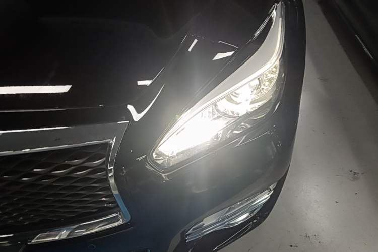 Used Infiniti Q70 2019 Q70L 2.0T Elite Plus Version Left Front Headlight