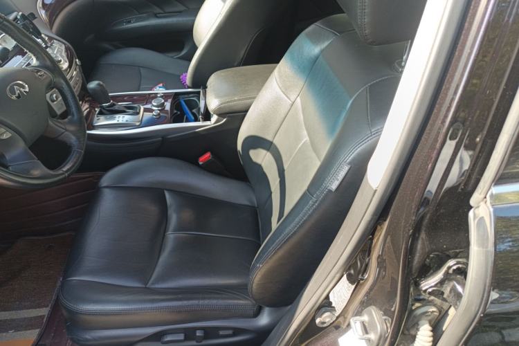 Used Infiniti Q70 2019 Q70L 2.0T Elite Plus Version Left Front Seat