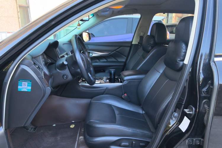 Used Infiniti Q70 2019 Q70L 2.0T Elite Plus Version Left Front Seat