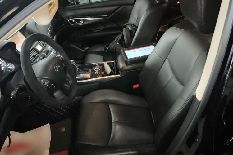 Used Infiniti Q70 2019 Q70L 2.0T Elite Plus Version Left Front Seat
