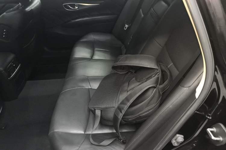 Used Infiniti Q70 2019 Q70L 2.0T Enjoyment Edition PLUS Left Rear Seat