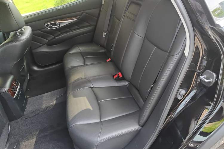 Used Infiniti Q70 2019 Q70L 2.0T Enjoyment Edition Left Rear Seat