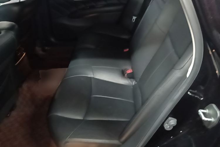 Used Infiniti Q70 2019 Q70L 2.0T Elite Plus Version Left Rear Seat