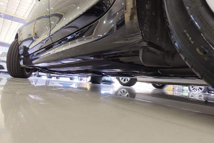 Used Infiniti Q70 2019 Q70L 2.0T Elite Edition Left Side Sill