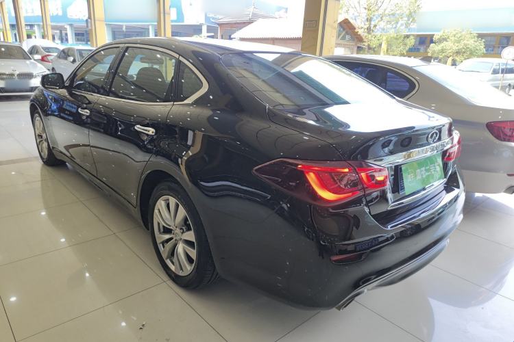 Used Infiniti Q70 2019 Q70L 2.0T Elite Edition Rear Left 45 Deg