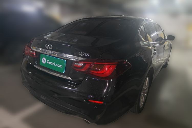 Used Infiniti Q70 2019 Q70L 2.0T Enjoyment Edition Rear Right 45 Deg