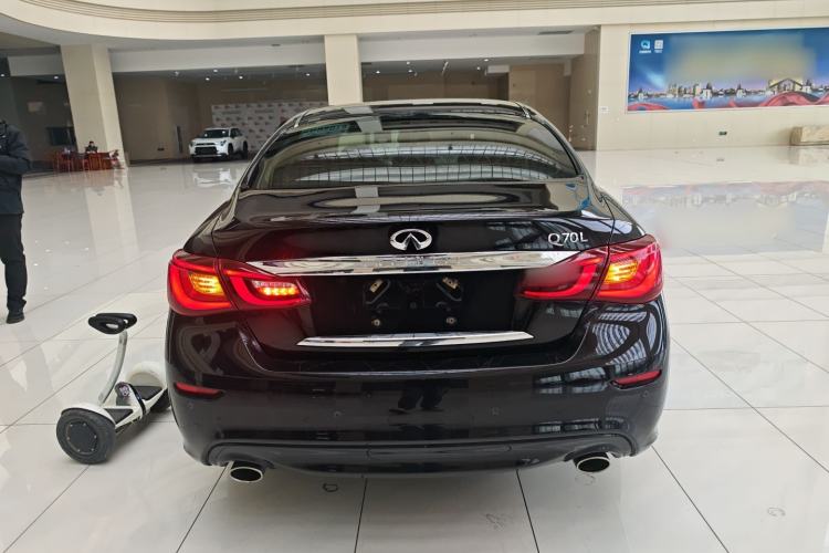 Used Infiniti Q70 2019 Q70L 2.0T Enjoyment Edition Rear