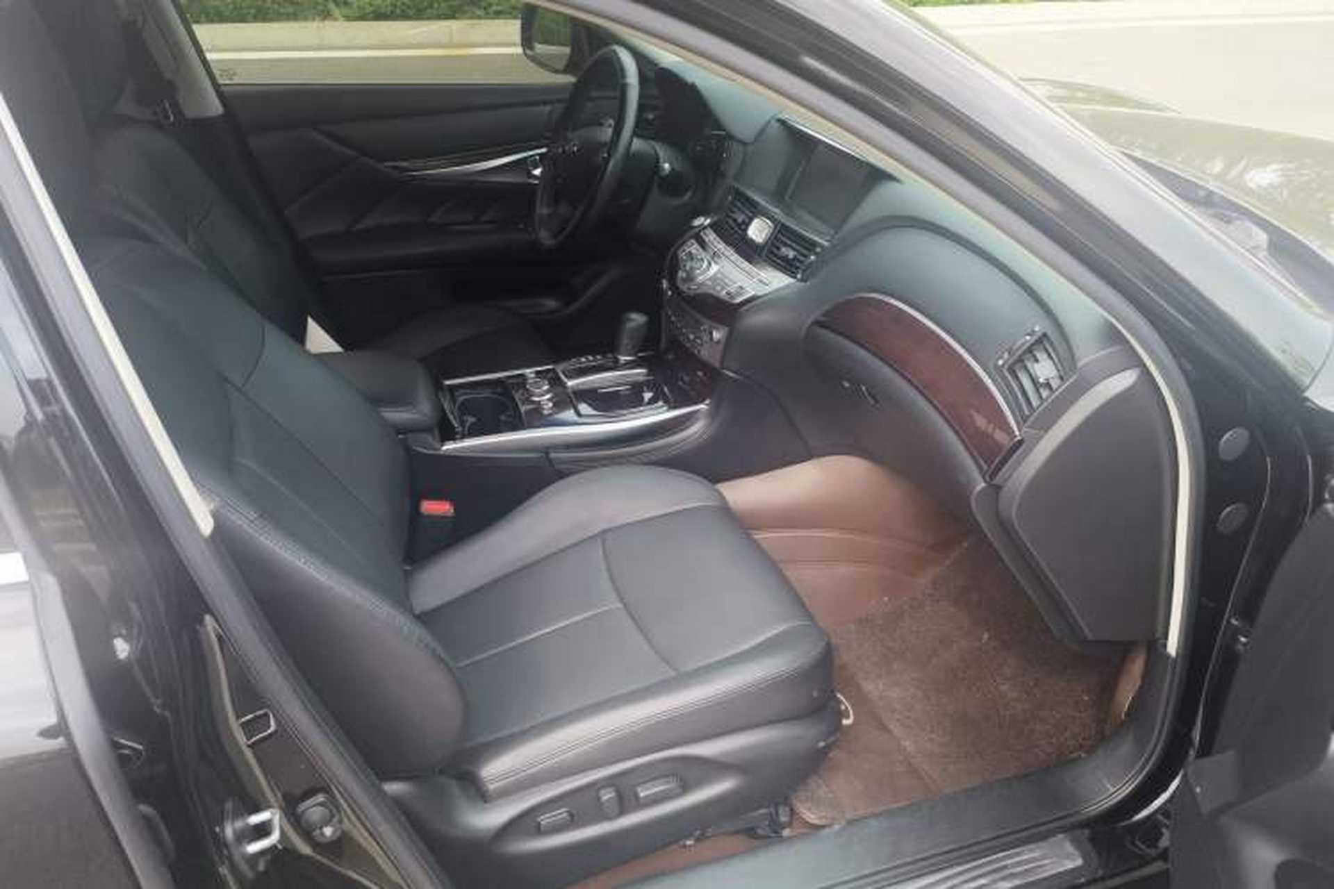 Used Infiniti Q70 2019 Q70L 2.0T Elite Plus Version Right Front Seat