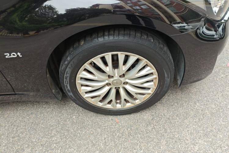 Used Infiniti Q70 2019 Q70L 2.0T Elite Plus Version Right Front Wheel Hub
