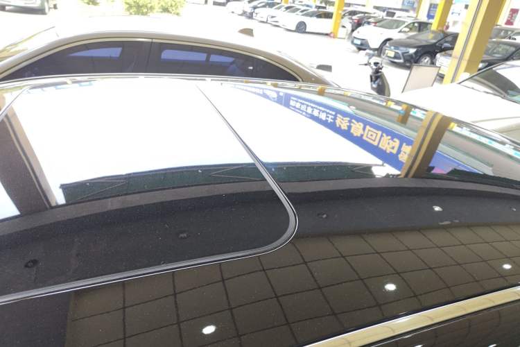 Used Infiniti Q70 2019 Q70L 2.0T Elite Edition Roof