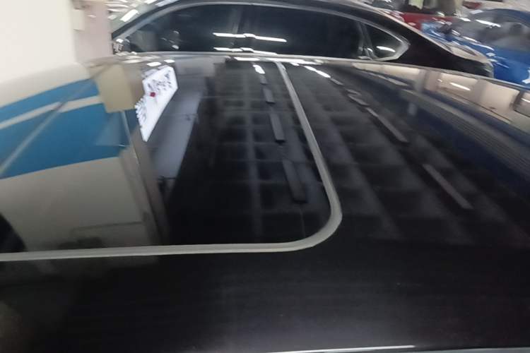 Used Infiniti Q70 2019 Q70L 2.0T Elite Plus Version Roof