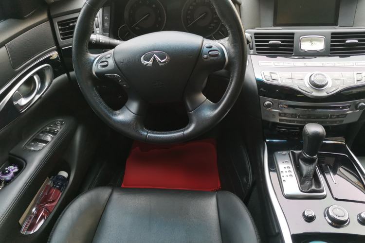 Used Infiniti Q70 2019 Q70L 2.0T Elite Edition Steering Wheel
