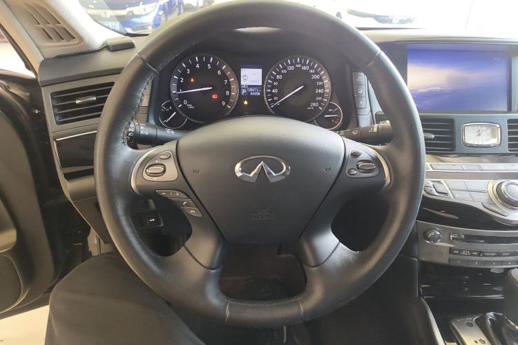 Used Infiniti Q70 2019 Q70L 2.0T Elite Edition Steering Wheel