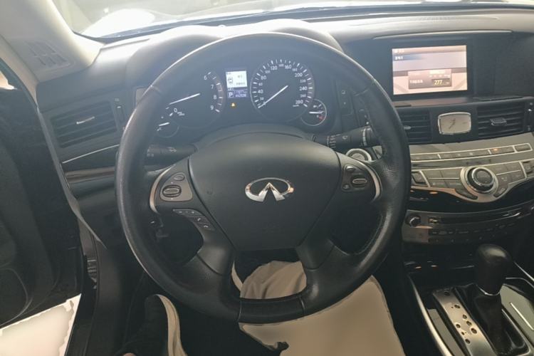 Used Infiniti Q70 2019 Q70L 2.0T Elite Edition Steering Wheel