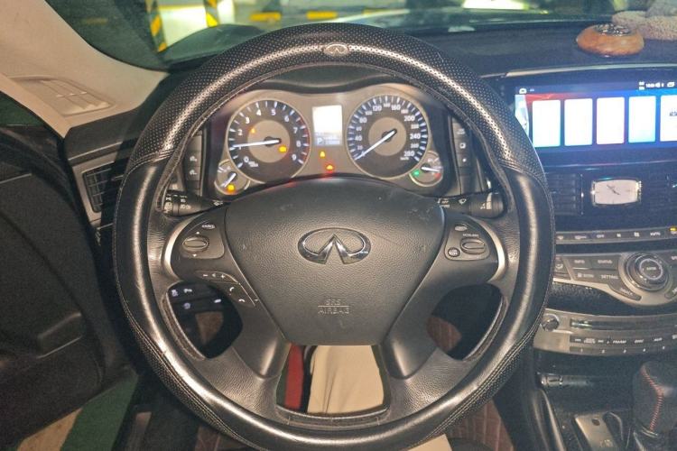 Used Infiniti Q70 2019 Q70L 2.0T Elite Edition Steering Wheel