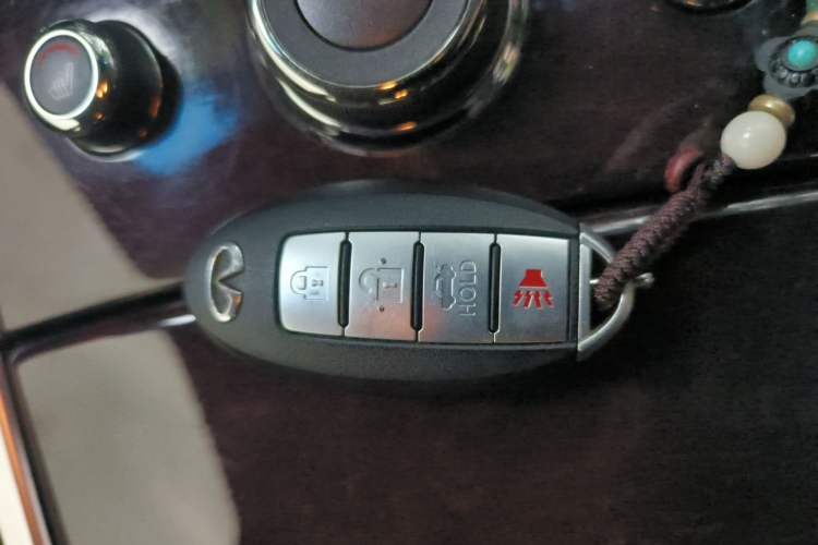 Used Infiniti Q70 2019 Q70L 2.0T Elite Plus Version Vehicle Key