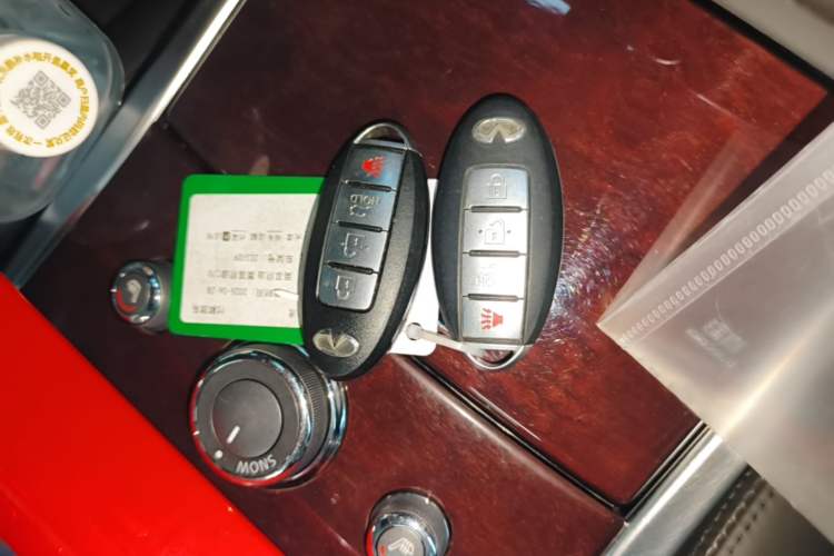 Used Infiniti Q70 2019 Q70L 2.0T Elite Plus Version Vehicle Key