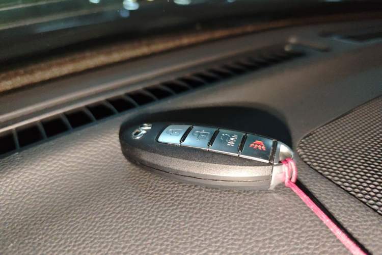 Used Infiniti Q70 2019 Q70L 2.0T Enjoyment Edition Vehicle Key