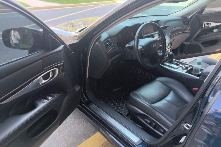 Used Infiniti Q70 2019 Q70L 2.0T Enjoyment Edition Driver Seat