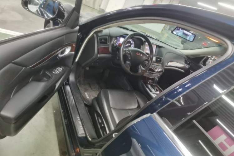 Used Infiniti Q70 2019 Q70L 2.0T Elite Plus Version Driver Seat