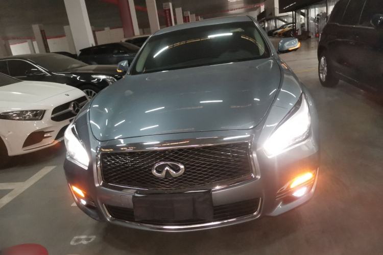 Used Infiniti Q70 2019 Q70L 2.0T Enjoyment Edition Exterior 1