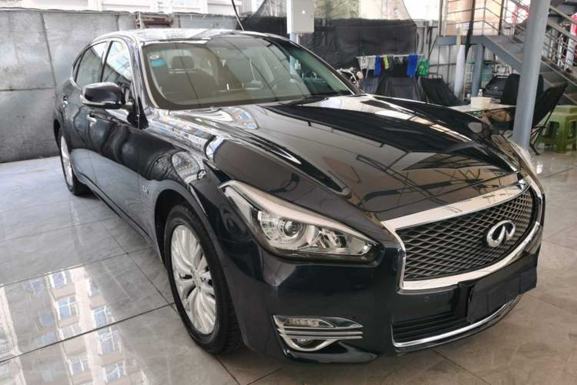 Used Infiniti Q70 2019 Q70L 2.0T Elite Plus Version Front Right 45 Deg