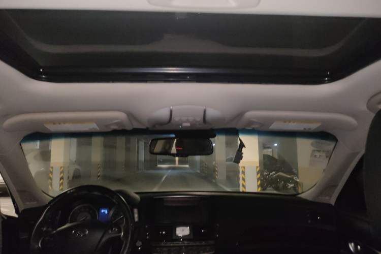 Used Infiniti Q70 2019 Q70L 2.0T Elite Plus Version Headliner