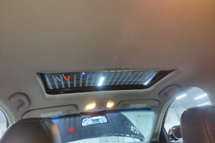 Used Infiniti Q70 2019 Q70L 2.0T Elite Plus Version Headliner