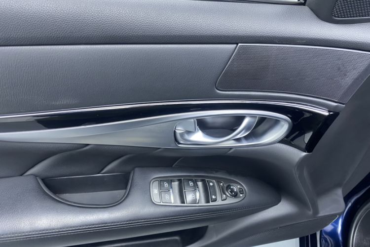 Used Infiniti Q70 2019 Q70L 2.0T Elite Edition Interior 1